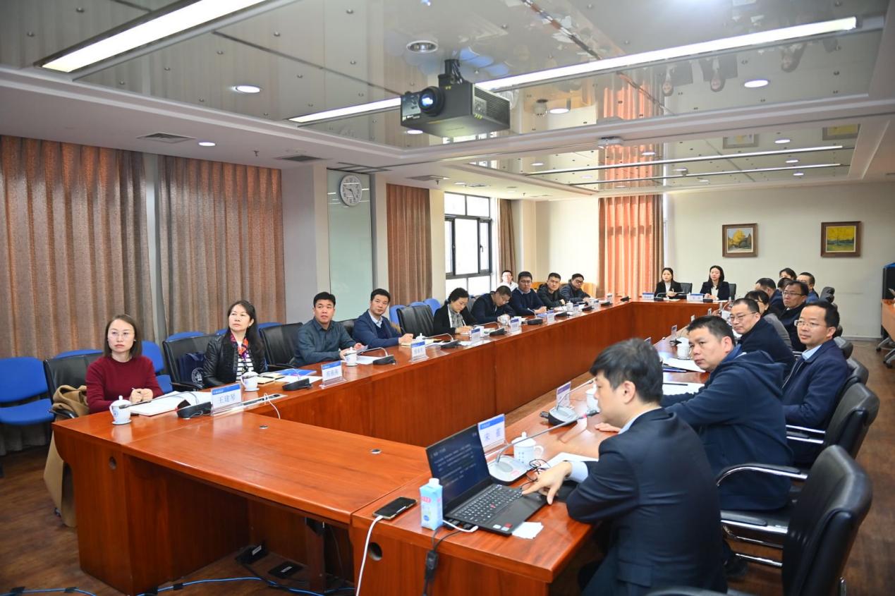 2f8d3f61ai6352c05c358e26378808e8