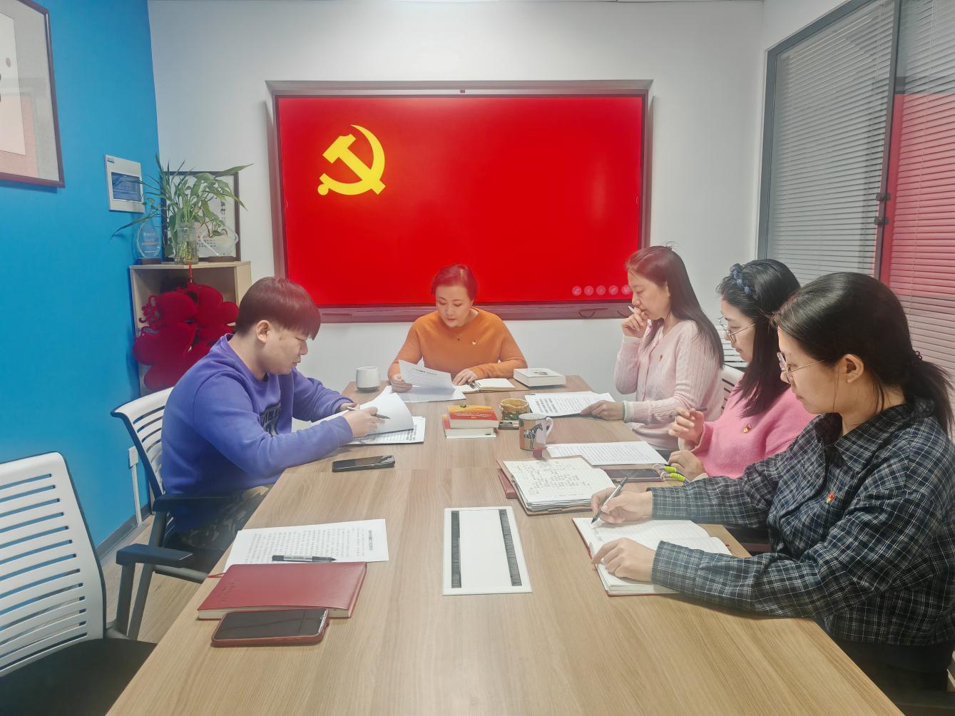 7602af19f78eba101143de4bc9b0f349