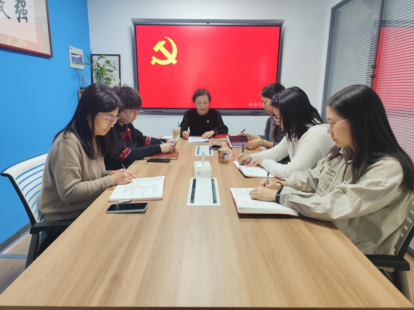 b49435b5fcf16e196cbf4d3fe52f0001